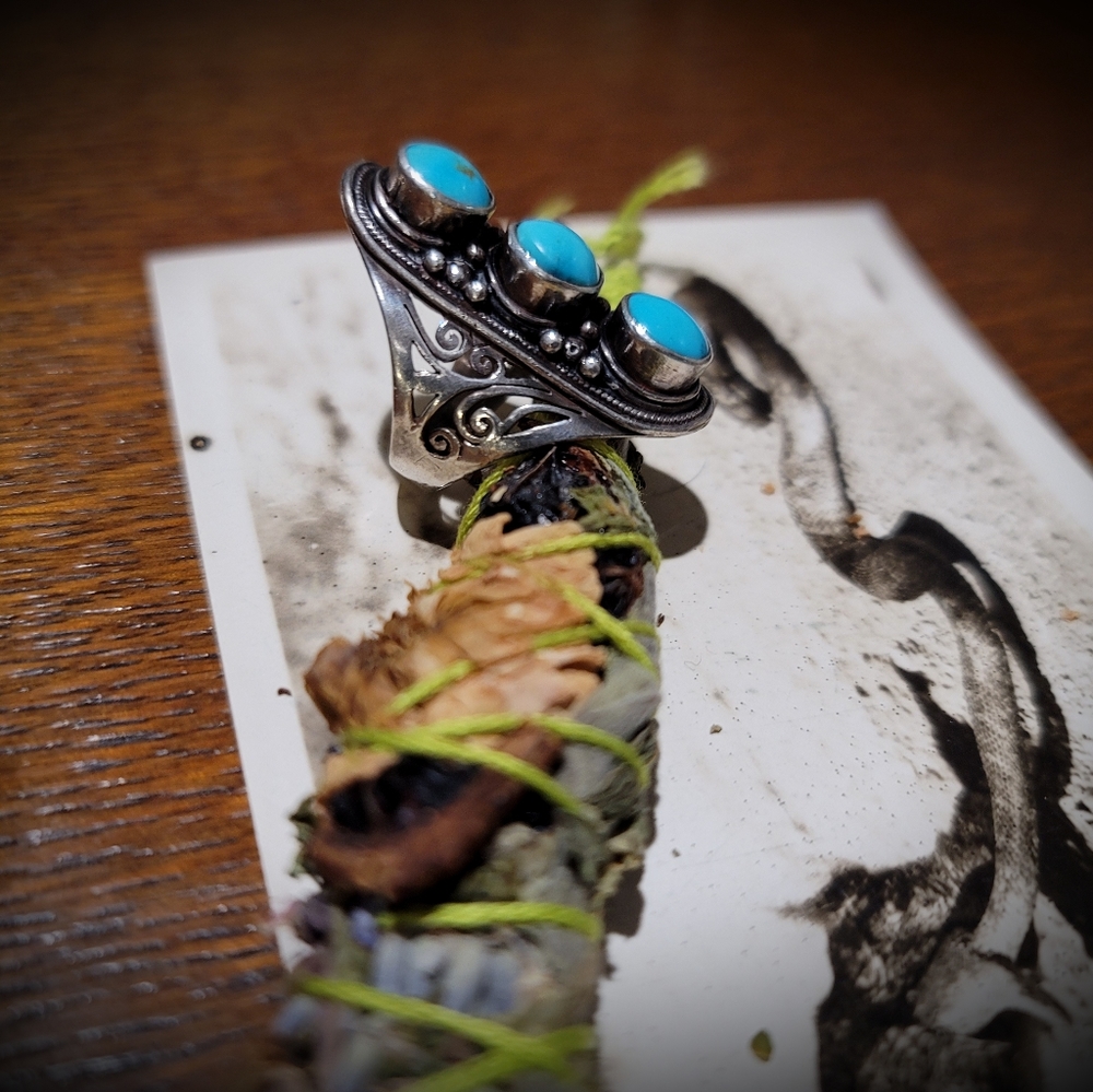 Silver Triple Turquoise ring - Picture 6 of 16